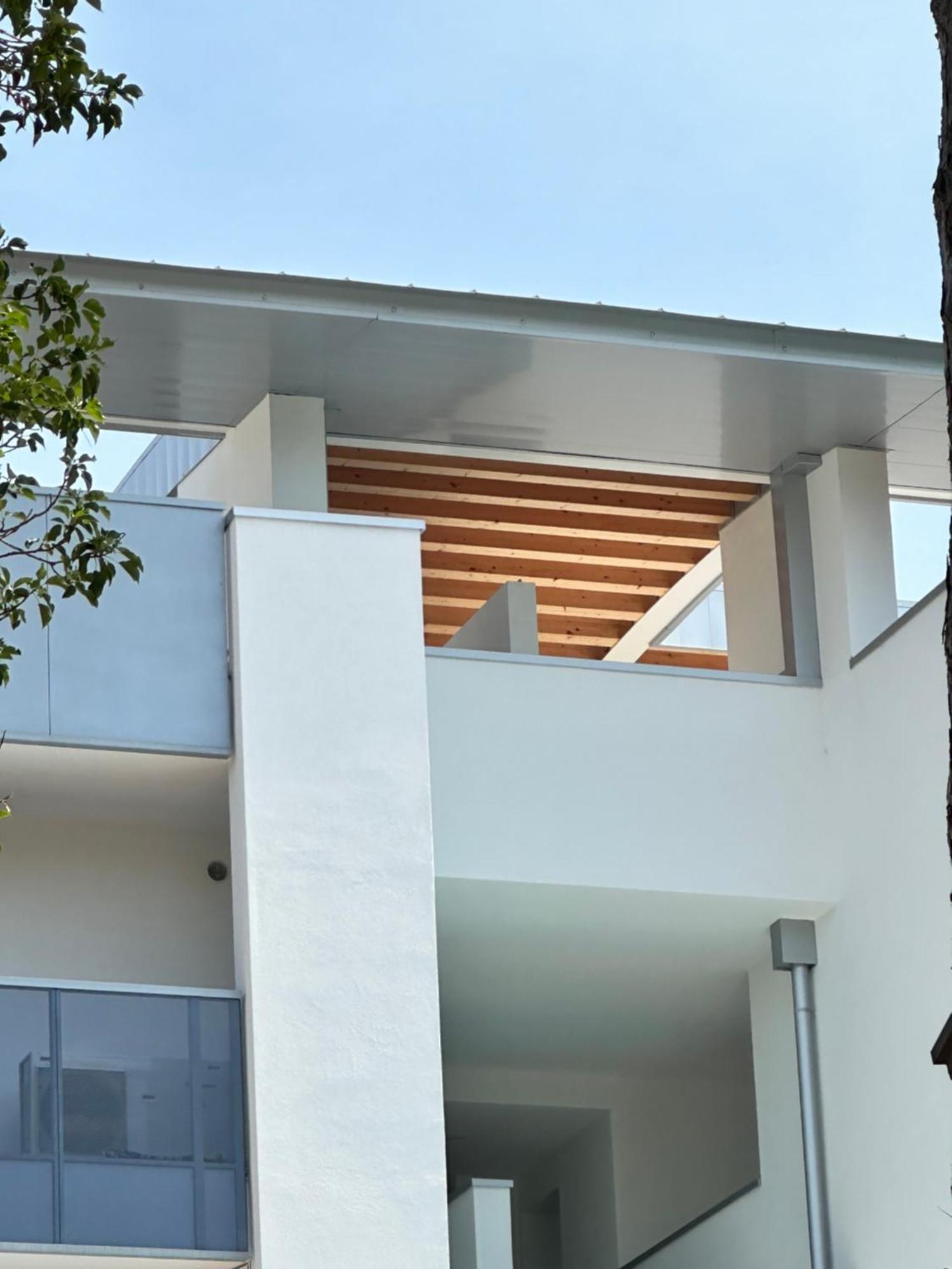 Nuovo Condominio Con Piscina E Garage Bibione Extérieur photo